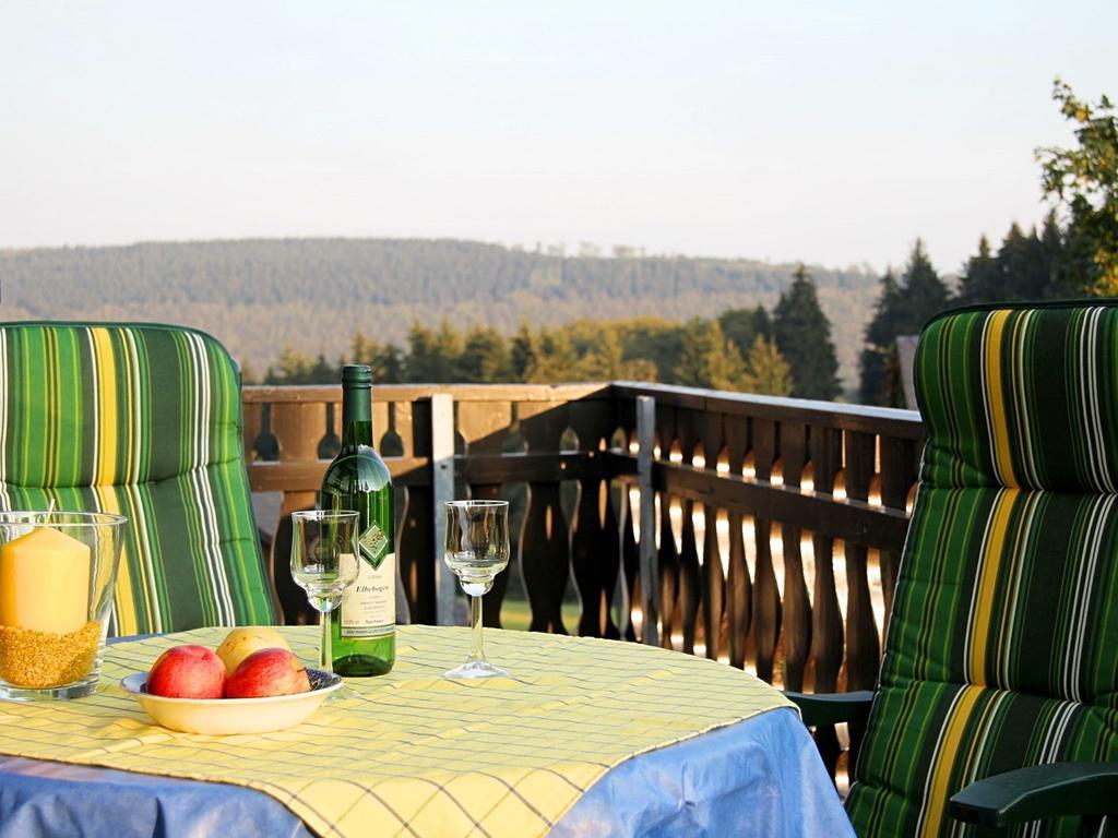 Apartment In Langewiese Sauerland With Garden ヴィンターベルク エクステリア 写真